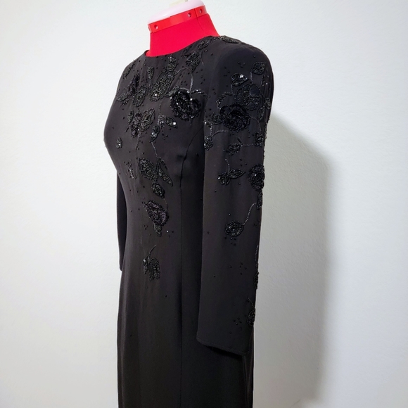VINTAGE ARMANI COLLEZIONI BEADED BLACK DRESS SIZE 4 Made in Italy 🇮🇹 ♥️ - Picture 4 of 11